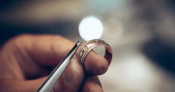 Custom Jewelry Order Management: 7 Pro Tips