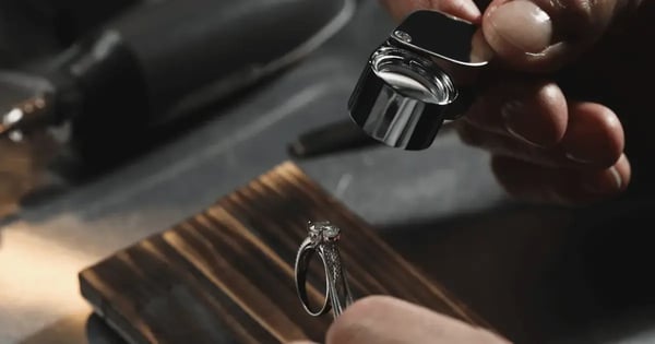 Jewelry Appraisal vs. Selling Price: Here's the Difference