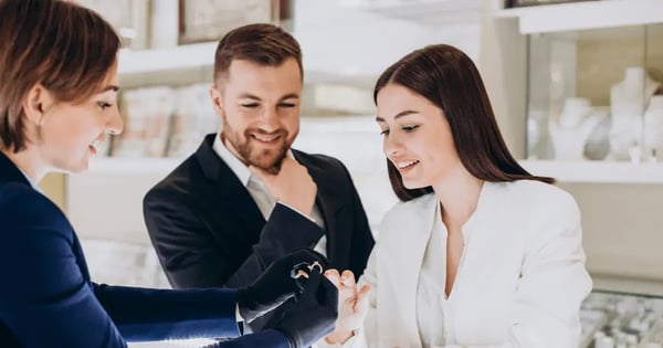 Jewelry Customer Management: 10 Tips & Tools