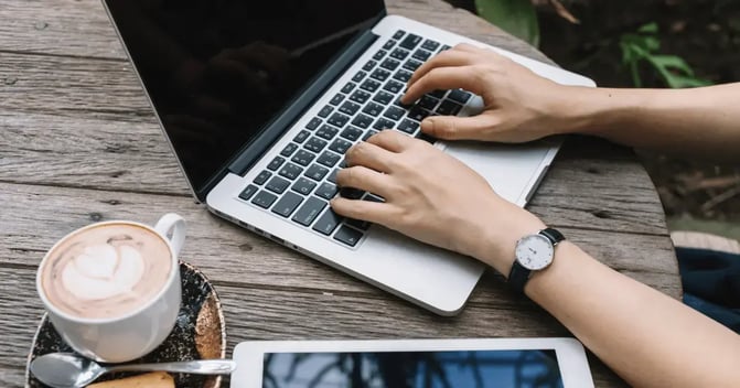 How to create a jewelry website