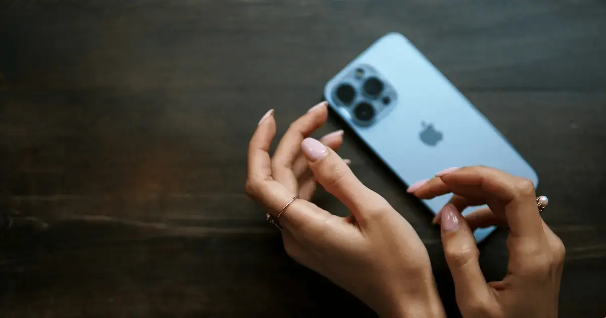 Text Message Marketing for Jewelry Retailers: 6 Tips