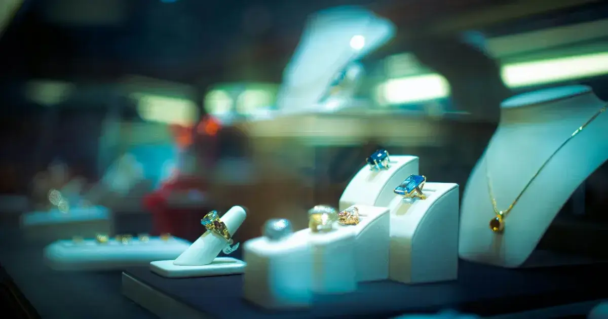 jewelry display